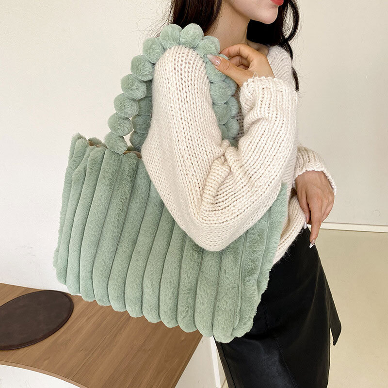 Vintage Large Capacity Portable Fashion Designer Portable Student Easy Commuting Plush Bag