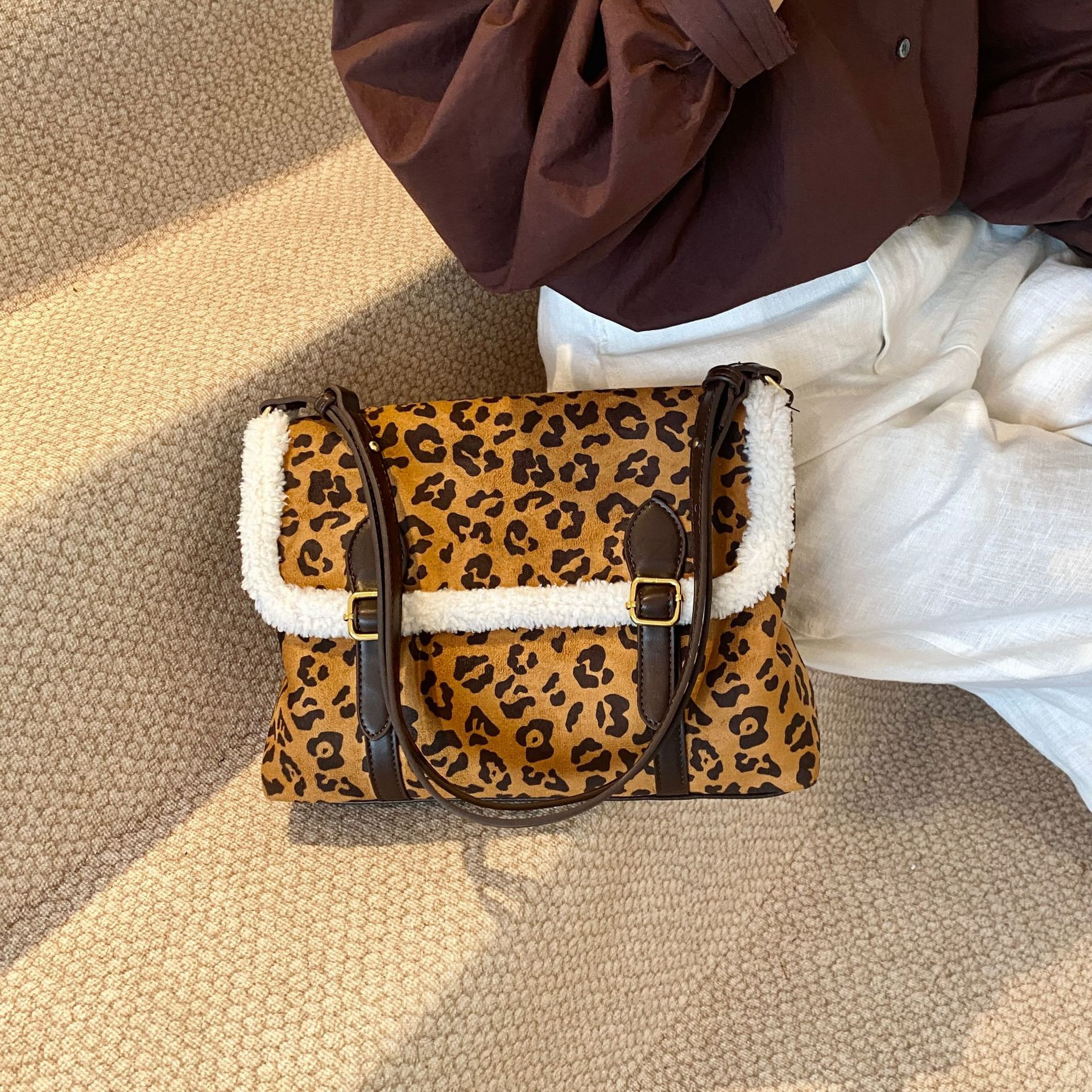 Bag Designer Fashion Classic 10a Top Woman Handbagevening Bags Luxury Autumn/winter Lamb Wool for Women New Trendy Shoulder Leopard Pattern Crossbody