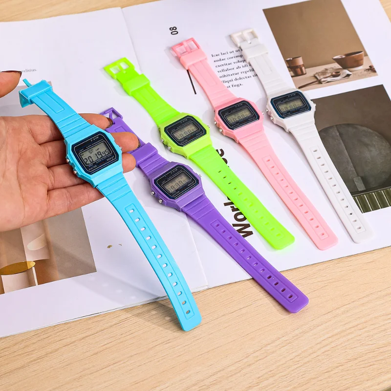 F91W Women new LED Digital Watch for Men Vintage Silicone 2025 Strap Wristwatches for Couple Sports Square Wrist Band Clock Ladies Gift