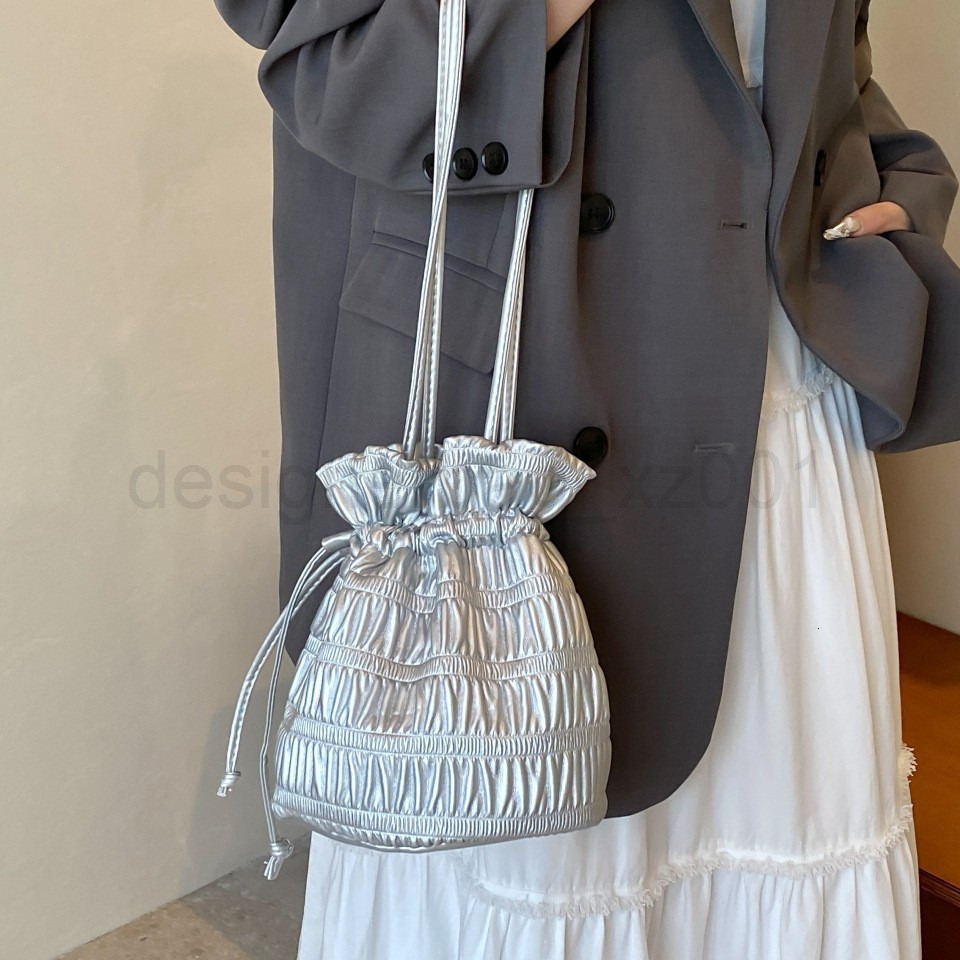 Fashion Classic Bag Designer 10a Top Woman Handbagevening Bags for Women New Korean Niche Design Shoulder Simple and Versatile Drawstring Bucket Lazy 