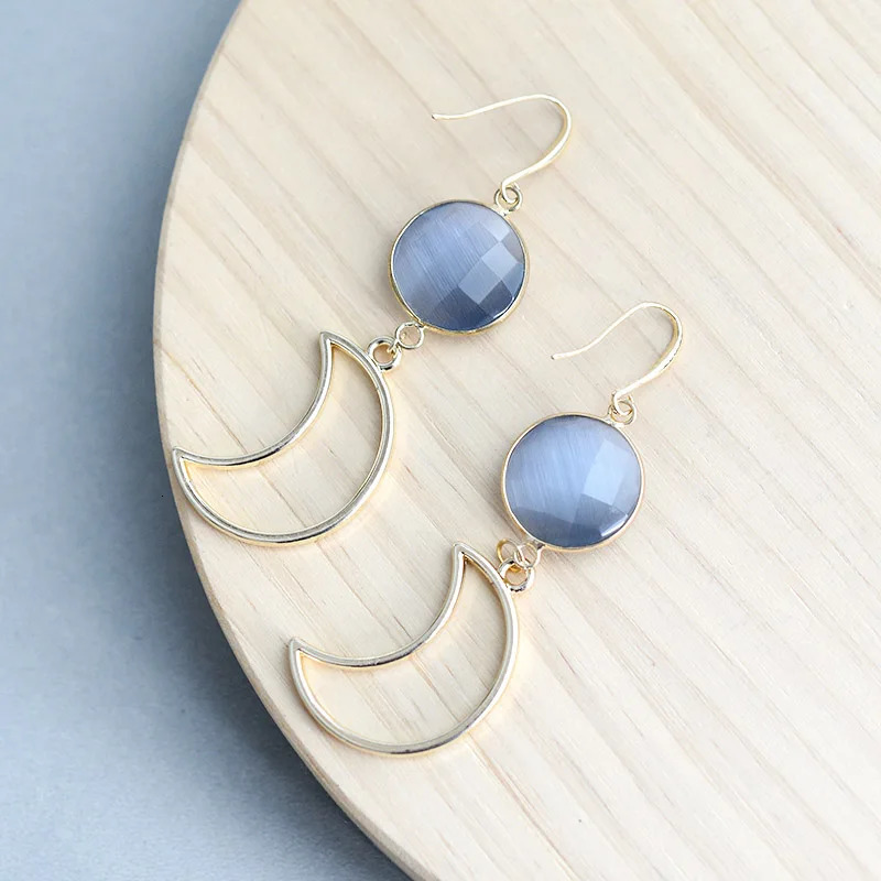 BOJIU Trendy Gold Color Moon Drop Pendant Earrings Womens Long Statement Pendant Earrings for Wedding Christmas Jewelry EA049 241031