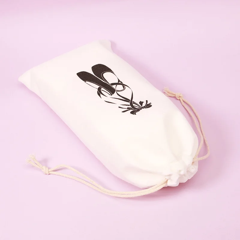 Ruoru Drawstring Ballet Bag White Color dance Bag for Girls Ballerina Pointe Shoes Bags Ballet Dance Accessories