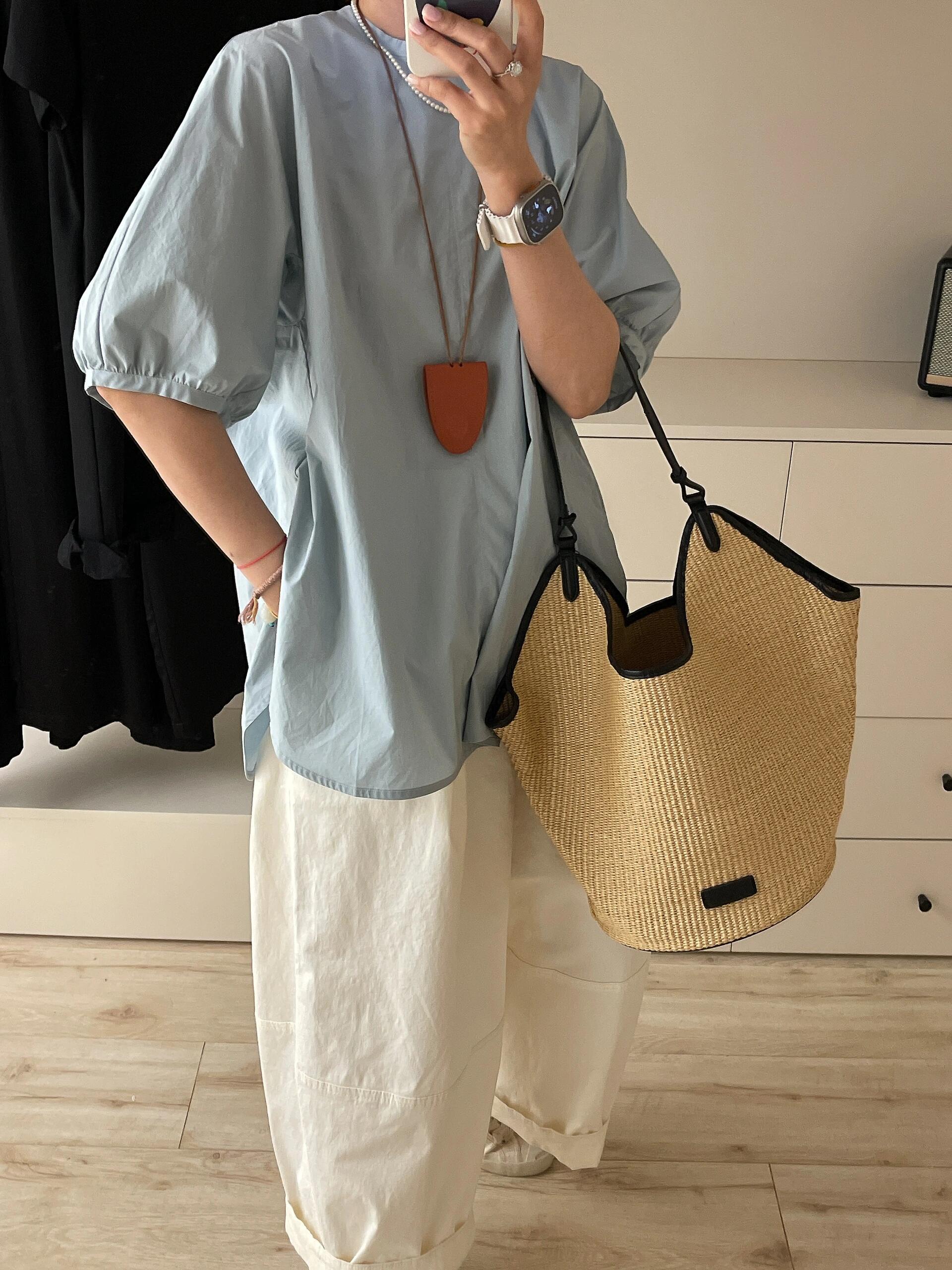 Casual hot Straw Handbag: Hand-Woven Cowhide Leather Versatile Basket Bag for Women