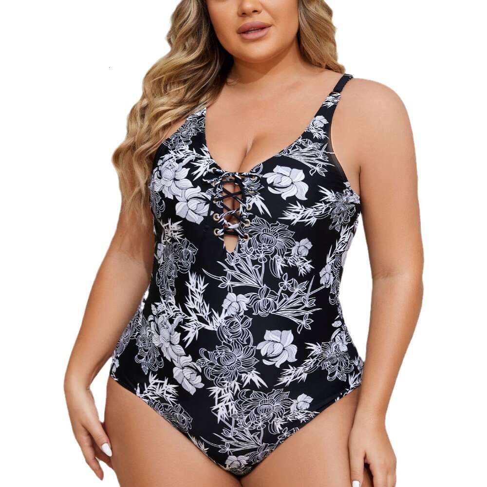 New Printed in One Size, Fashionable and Sexy, Hollowed Out Oversized Swimsuit dongdumaoyi