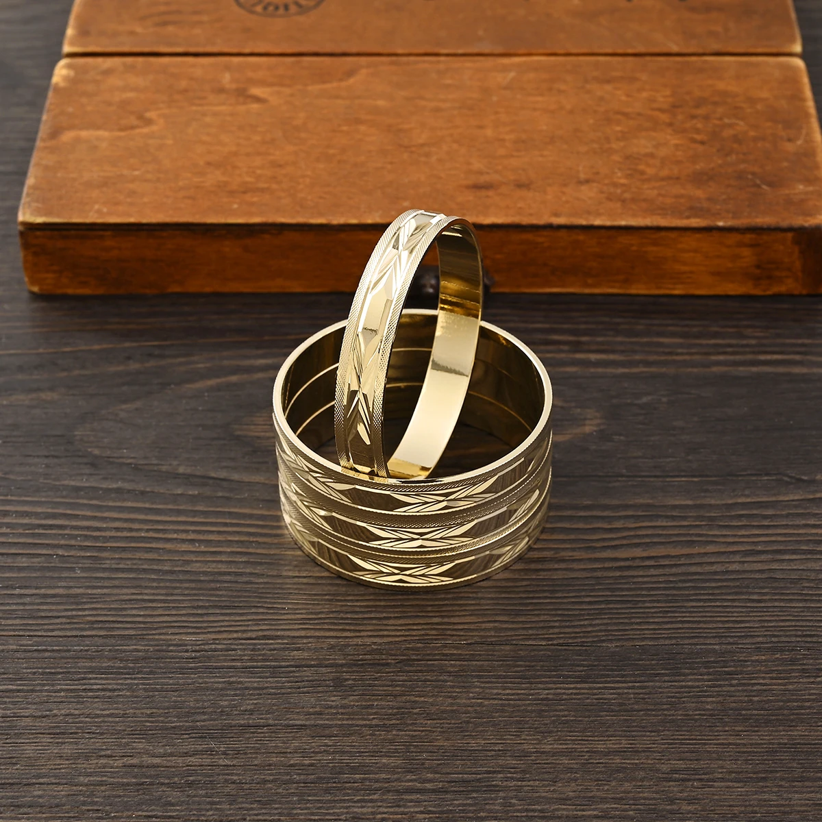 9K Gold Color 45MM Kid Size Cute Bracelet Hawaiian Jewelry Polynesian Gold Plated Flower Bangles Girls Birthday Party Gifts