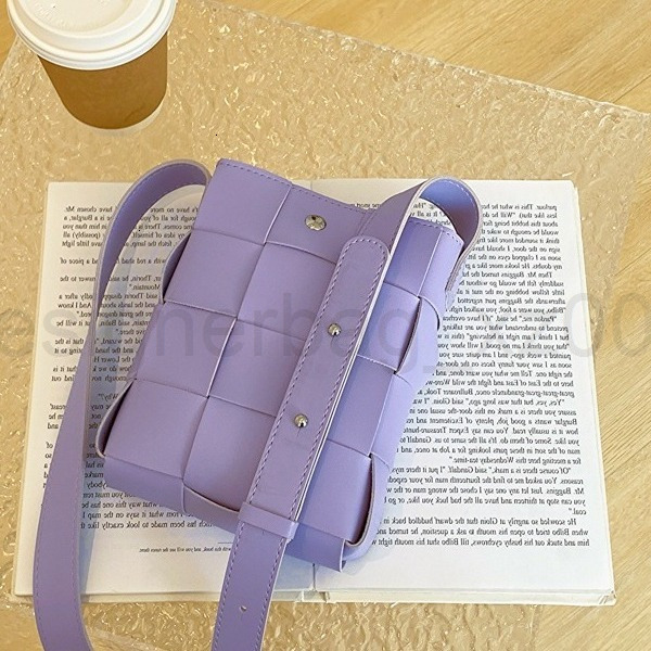 Niki Duncks Tote Bagbag Classic Designer Fashion 10a Top Woman Handbagevening Bags Small Niche Design for Women New Shoulder Casual Crossbody Minimali