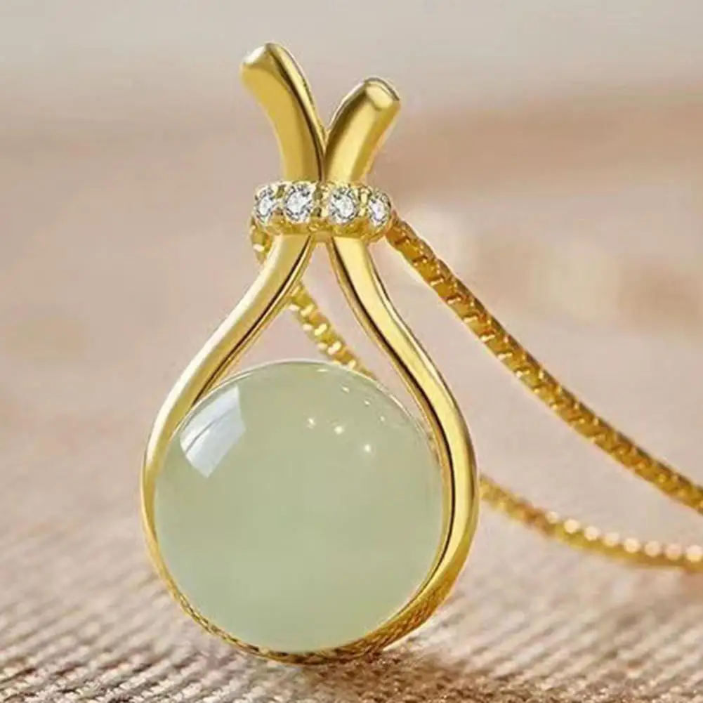 Elegant Bead Necklace Lucky Bag Pendant Women Necklace Shining Rhinestones Inlaid Green agate necklace Jewelry Accessories Gift