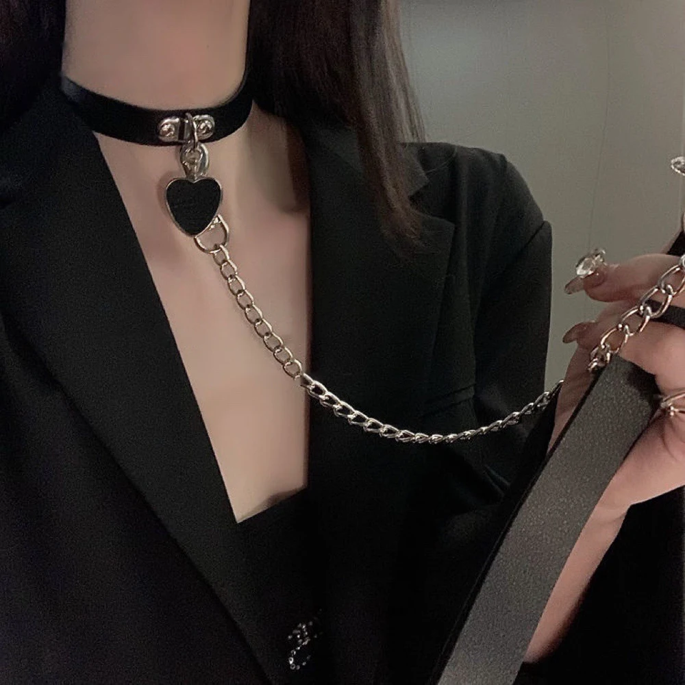 UYEE Punk Women Gothic Leash And Collar PU Leather Choker Necklace Chain Rope Cosplay Sexy Accessories Body Jewelry Aesthetic