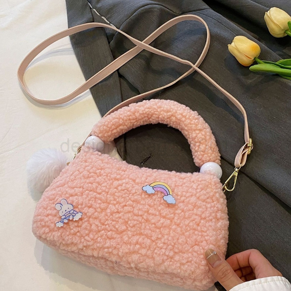 Bag Designer Fashion Classic 10a Top Woman Handbagevening Bags Autumn and Winter New Fur Korean Version Lamb Shoulder Crossbody Versatile Cute Plush H
