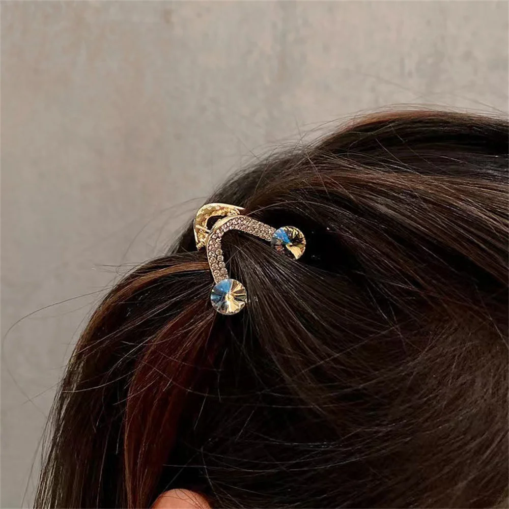 Rhinestone Mini Hair Claw Retro Diamond Flower Women Girls Crab Claw Clip Small Hairpins Hair Crabs Girls Hair Accessories