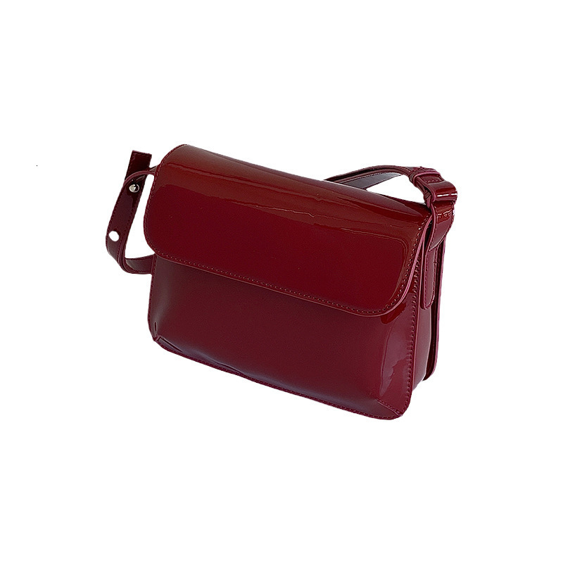 Autumn And Winter Women's Underarm New Fashion Red Lacquered Leather Chief Designer Handheld Shoulder Width Square Small Bag For Women