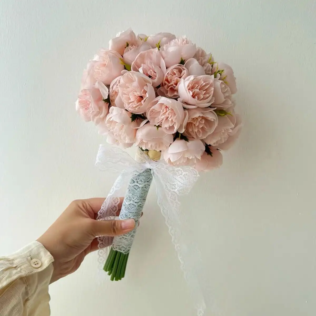 2024 Wedding Bouquets Handmade Bridal Flower Wedding Party Gifts Wedding Accessories Flowers Pears beaded with Ribbon