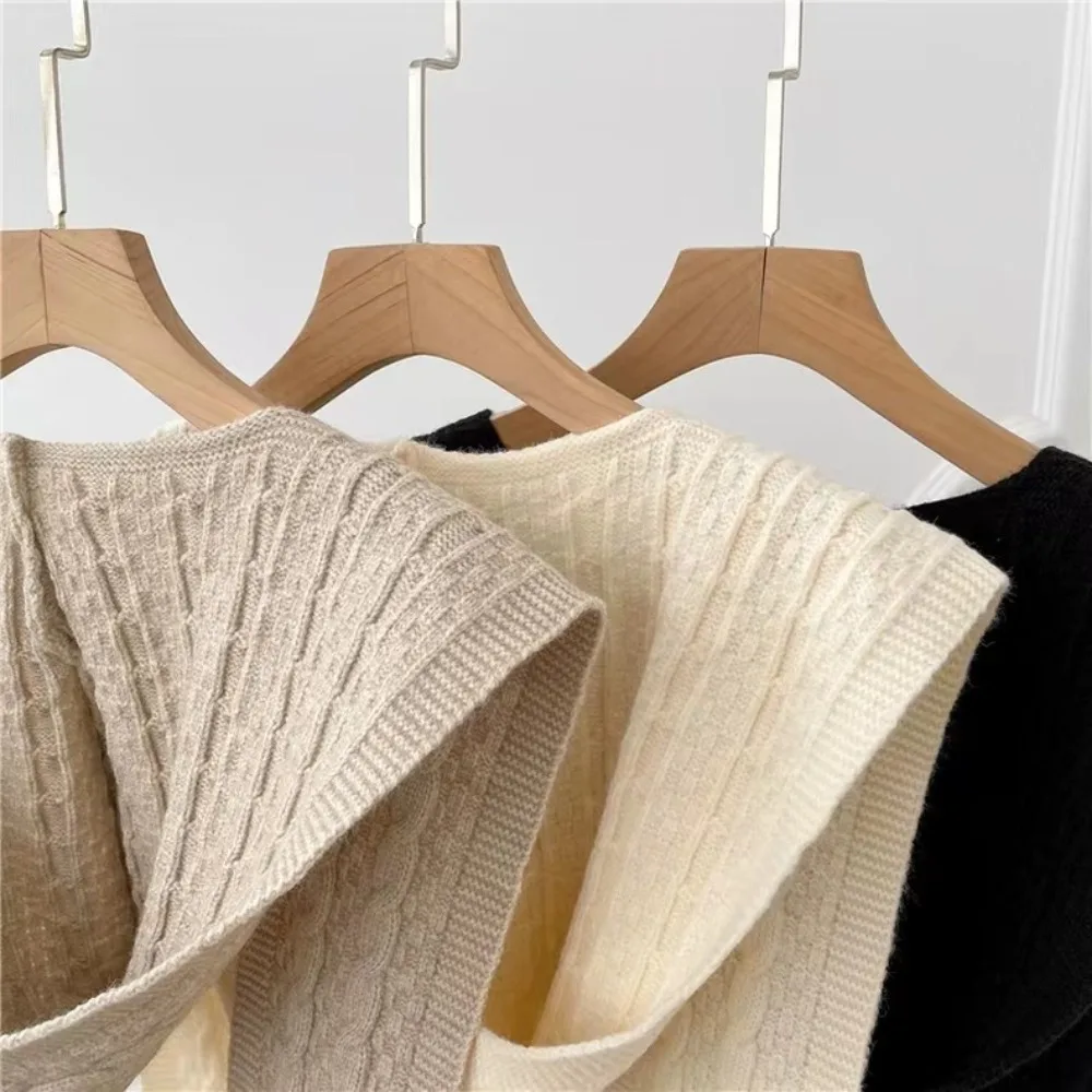 Soft and Skin Friendly Western Style Hooded Shawl Breathable Warm One Piece Hat Shawl Woolen Yarn Women's Hats and Scarves