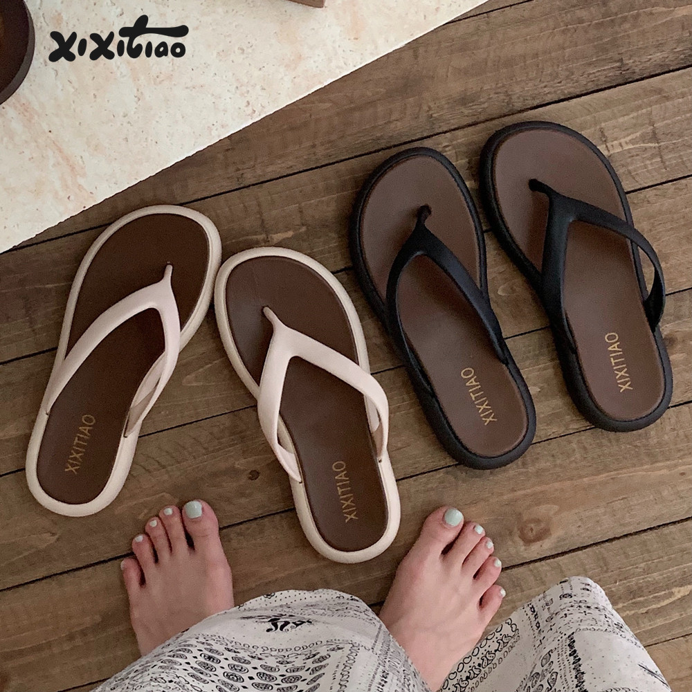 2024 Summer slippers Bathroom deck non-slip women's simple color matching family flip-flops Beach women's slippers Slipper slide indoor outd