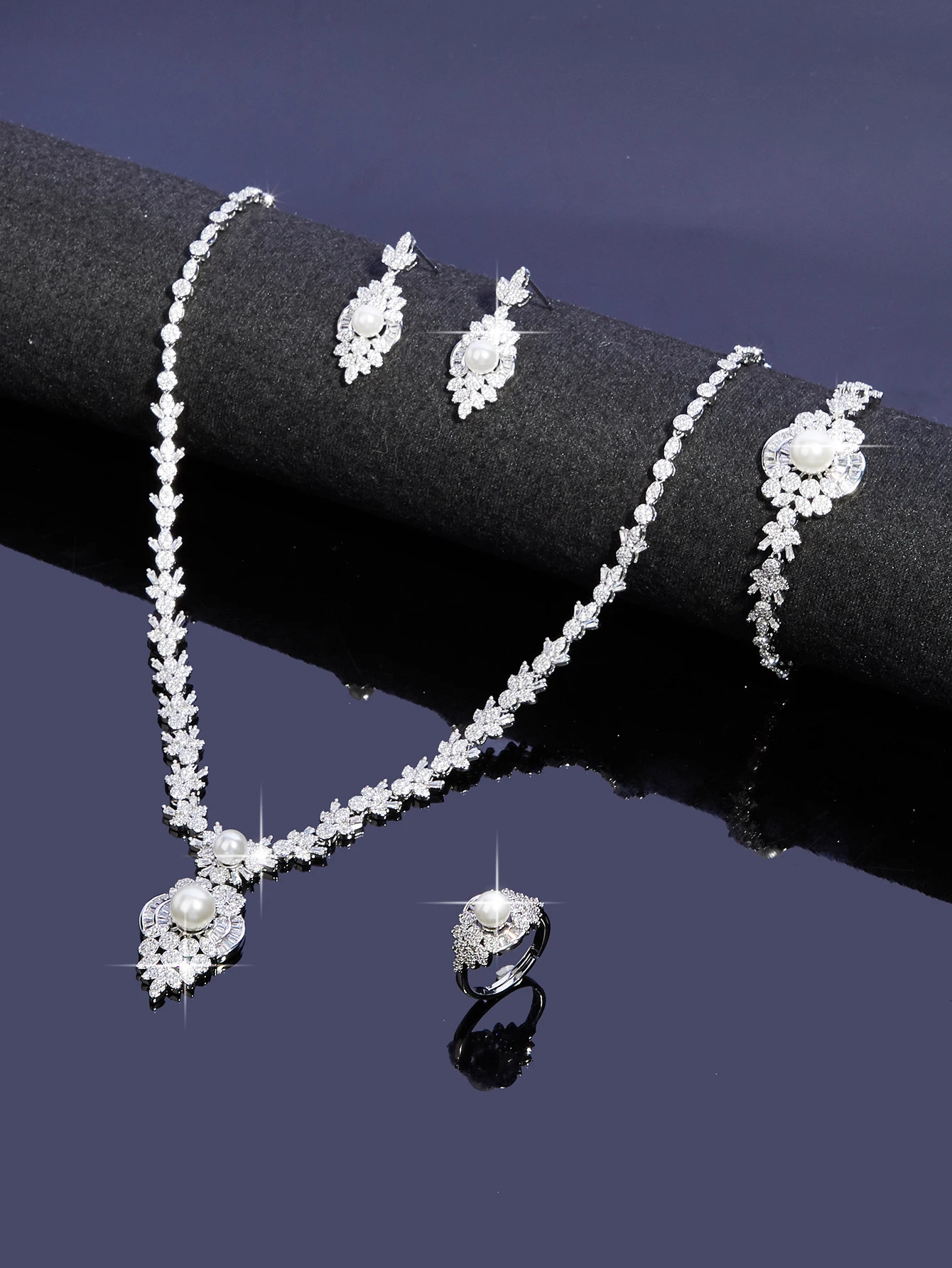 cubic zirconia pearl jewelry set suitable for Dubai women brides wedding dresses engagement and high-quality jewelry 241031