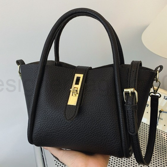 Bag Designer Fashion Classic 10a Top Woman Handbagevening Bags Small Handbag Shoulder for Women New Autumn Trend Korean Version Simple Crossbody