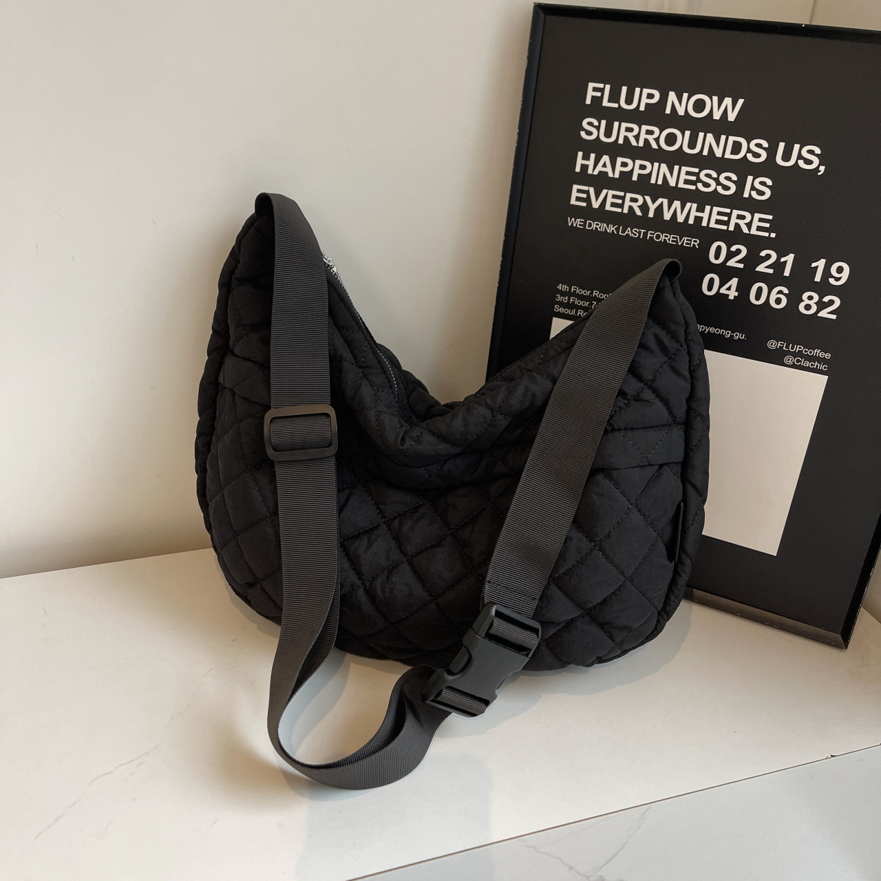 Fashion Classic Bag Designer 10a Top Woman Handbagevening Bags French Style Large Capacity Diamond Grid for Women New Fashionable and Versatile Dumpli
