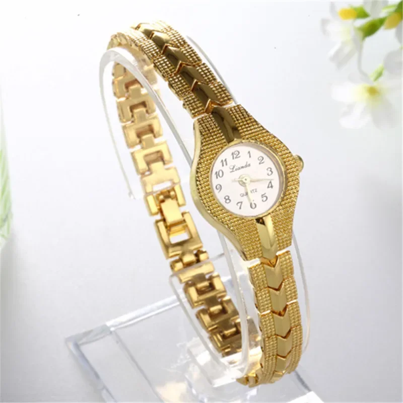 Women Bracelet Watch Mujer Relojes Golden Small Dial Quartz Leisure Popular Wristwatch Hour Female Ladies Elegant Relogio Clock