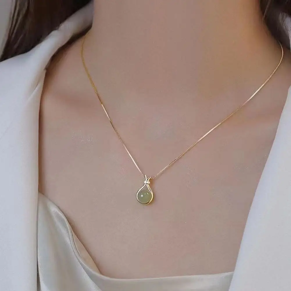 Elegant Bead Necklace Lucky Bag Pendant Women Necklace Shining Rhinestones Inlaid Green agate necklace Jewelry Accessories Gift