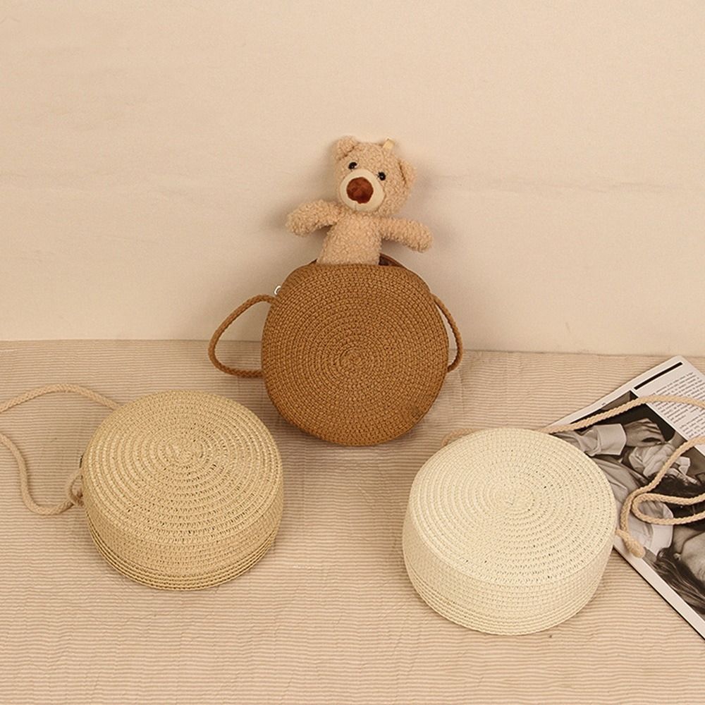 Hot Sale Round Woven Straw Bag Beach Crossbody Shoulder Bag Cute Rattan Handmade Knitted Candy Color Small Handbag for Women