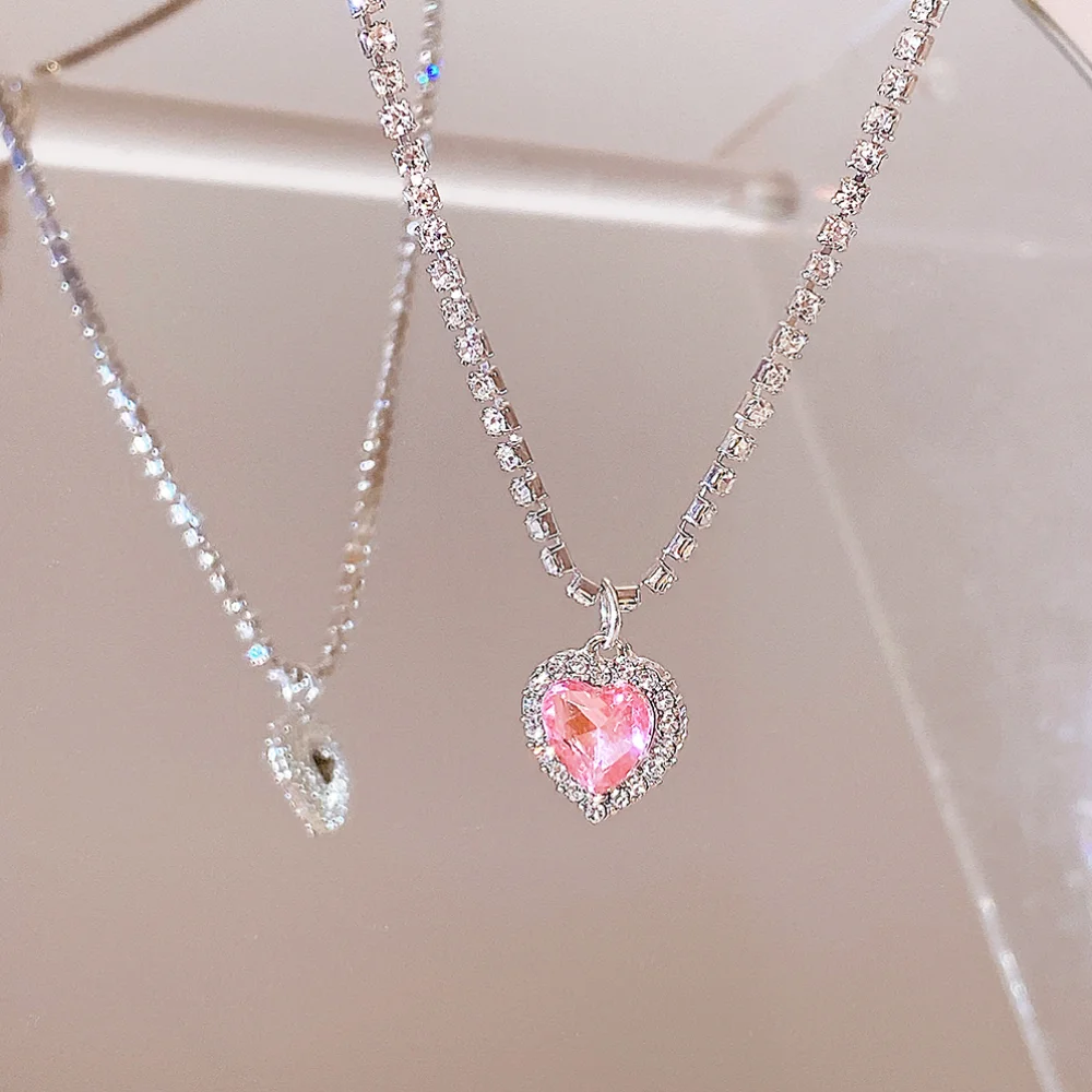 Shiny Y2K silver Color Heart Neclace Pendant for Women Girls Cute Deilicated Hollow Love Heart Clavicle Chain Necklaces Jewelry