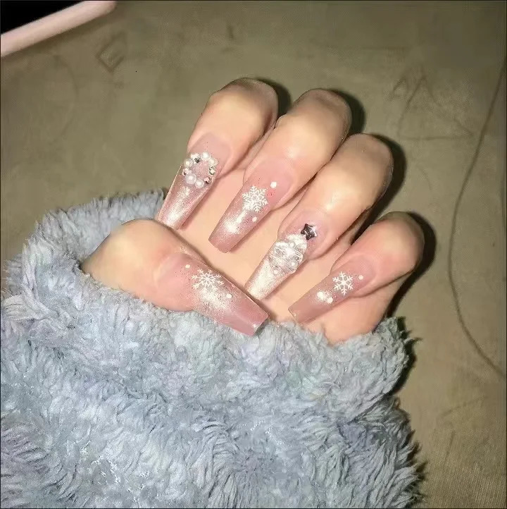 Exploring Snowflake Christmas Cat Eye Weaving Nail Art Patch Handmade Fake Nail Art Patch Wearable Nail Patch 241031