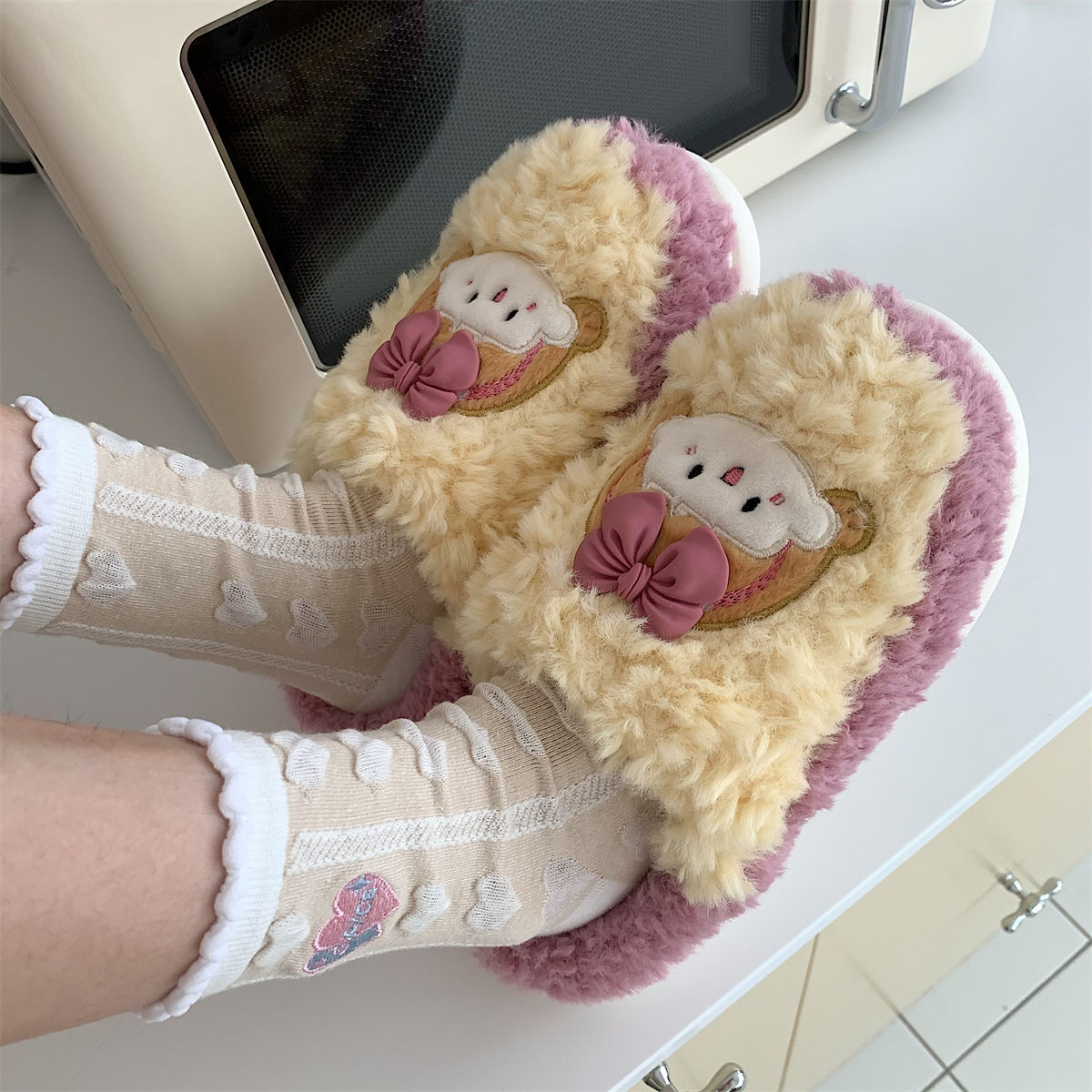 Cute girly heart Winter Toe-pack Warm cotton slippers Soft sole Slipper ladies indoor floor flat house non-slip shoes