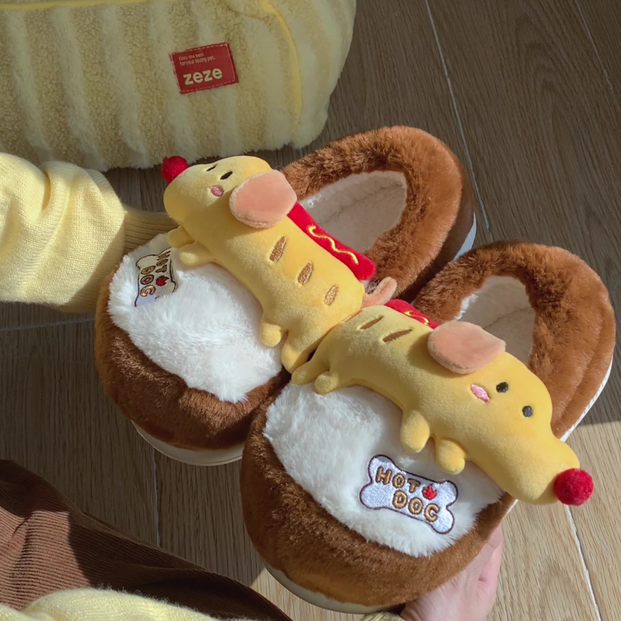 Slippers Fun Cute puppy dog Cute slippers for women Girls Fashion Kawaii Fluffy winter warm women's slippers 2024