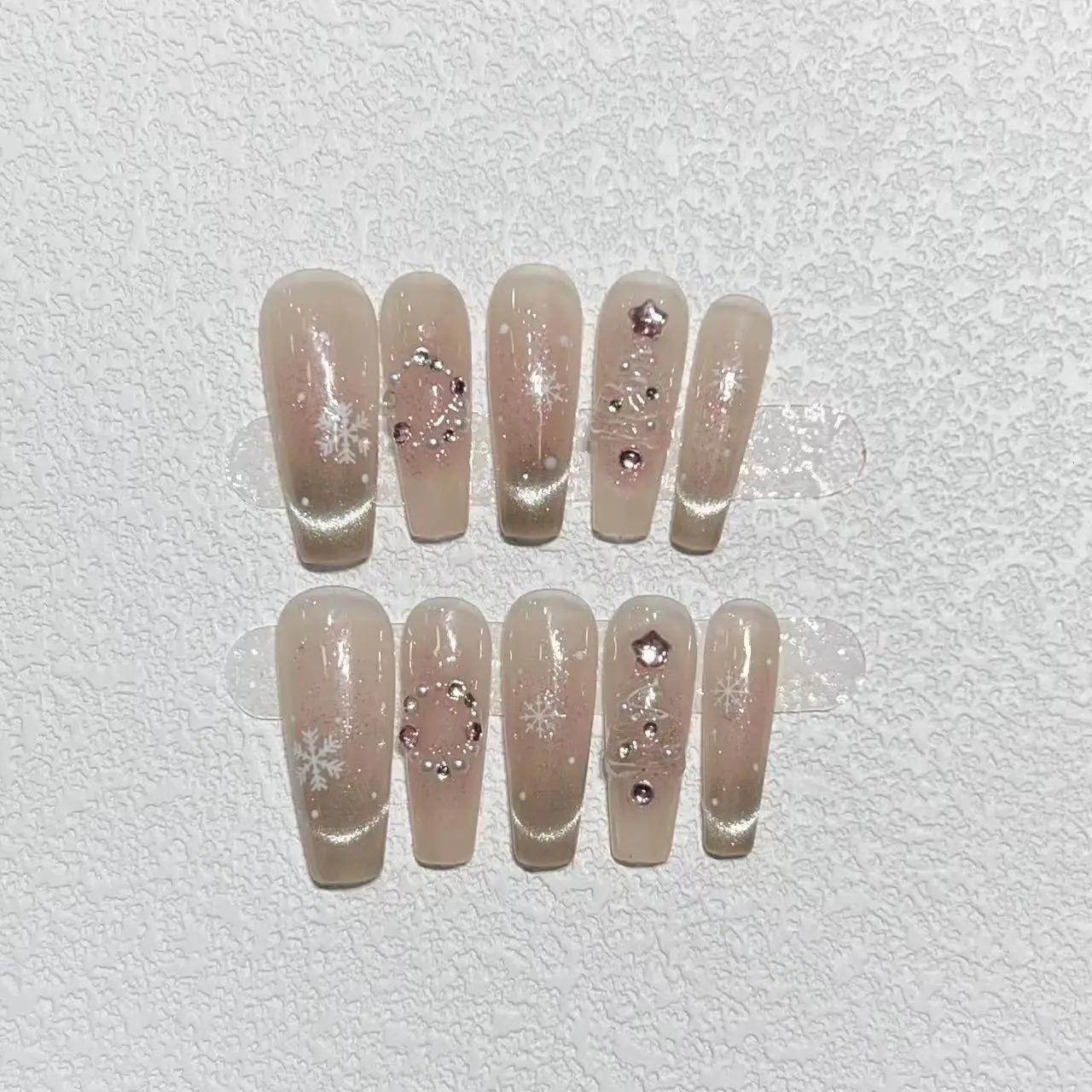 Exploring Snowflake Christmas Cat Eye Weaving Nail Art Patch Handmade Fake Nail Art Patch Wearable Nail Patch 241031