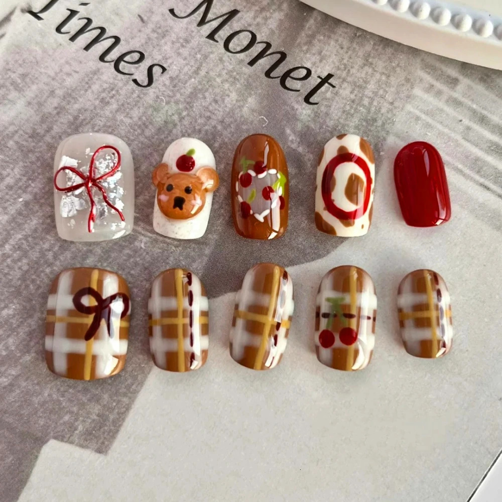 10 Handmade Pressing Nails Christmas Nails Cute 3D Snowman Short Square Limited Fake Nail n Art DIY Nail Set 241031