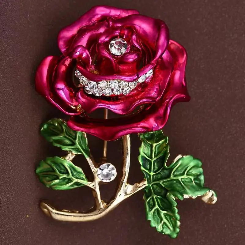 New Rose Flower Crystal Brooch for Women Rhinestone Bouquet Gold Color Scarf Metal Lapel Pin Scarf Badge Jewelry