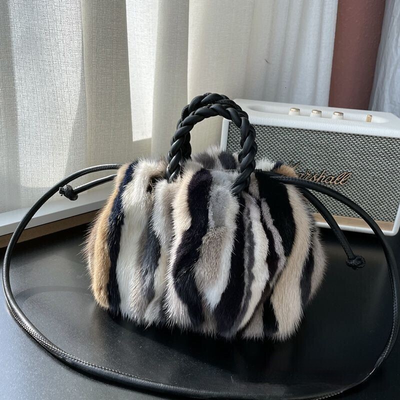 2025 mink fur patchwork color pumpkin bag fashionable women's shoulder bag can be slung diagonally real fur grass designer handbag