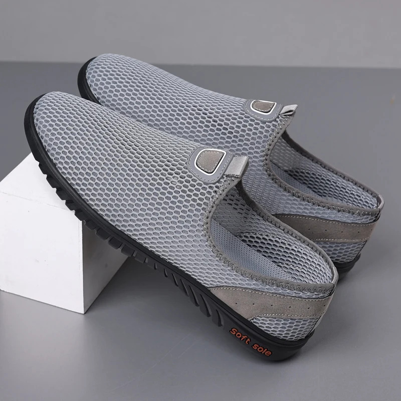 New Men's Shoes Casual Mesh Breathable Walking Male Outdoor Soft Lightweight Fashion Man Comfortable Sneakers c20ba