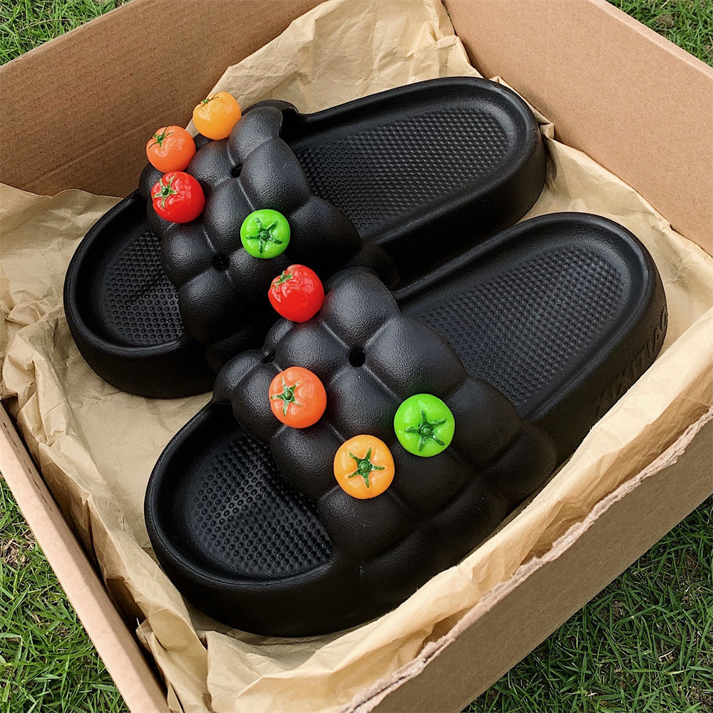 Ladies Fun cute little Tomato slipper beach slide Men's thick soled indoor bathroom non-slip summer sandals