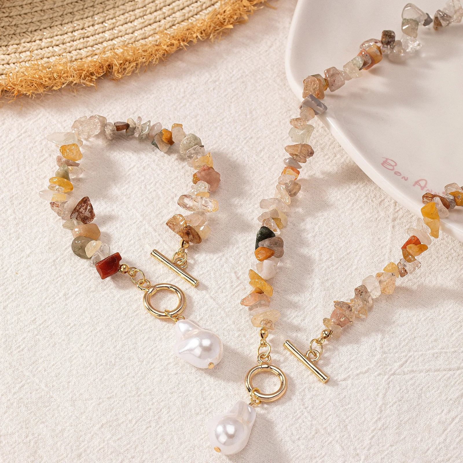 Fashion 2PCS Bohemian Choker Coral Aventurine Celestite Amethyst Quartz Irregular Natural Stone Chip Womens Bracelet 241031