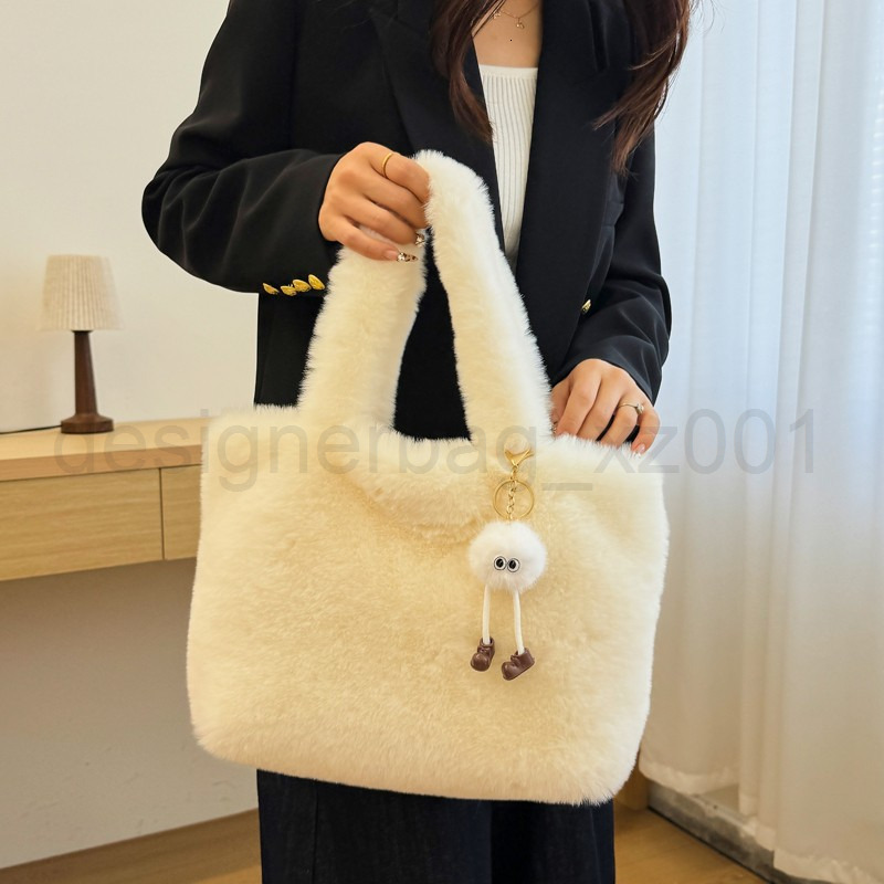 Classic Designer Bag Fashion 10a Top Woman Handbagevening Bags Winter New Fur Womens Large Capacity Single Shoulder Armpit Hand-held Tote Plush Trend
