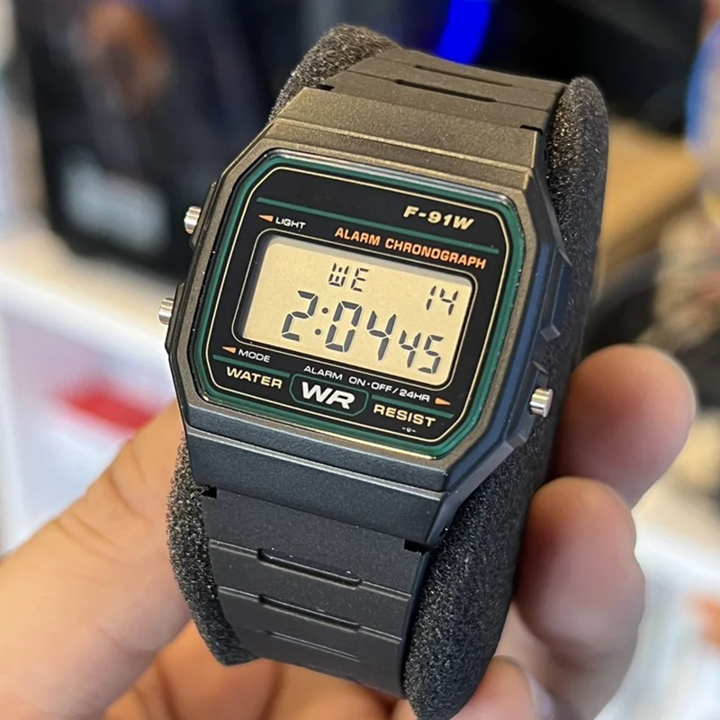 F91W Women new LED Digital Watch for Men Vintage Silicone 2025 Strap Wristwatches for Couple Sports Square Wrist Band Clock Ladies Gift
