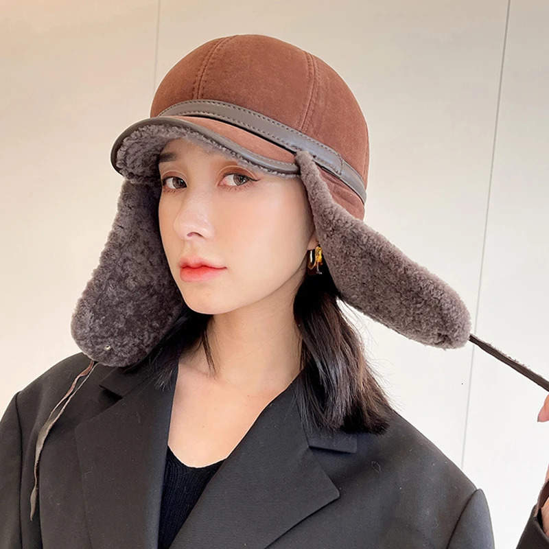 high-quality winter leather hat womens fur Lambswool warm thick ear flap bomber hat womens baseball hat Russian hat 241031