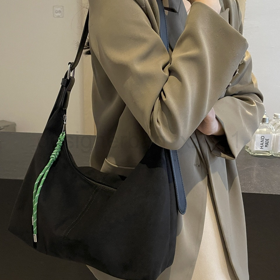 Bag Designer Fashion Classic 10a Top Woman Handbagfashion Canvas Bags Niche Design Autumnwinter New Bucket Large Capacity Single Shoulder Underarm Com