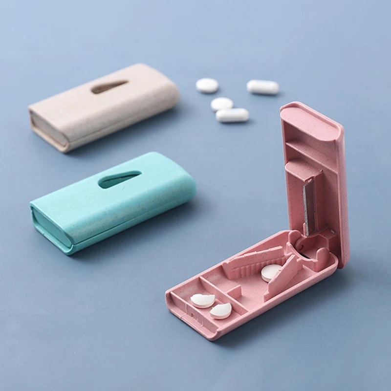 1pc Mini Plastic Medicine Pill Holder Useful Portable Tablet Cutter Splitter Pill new Case Storage Box Pill 2025 Tablet Cutter Divider