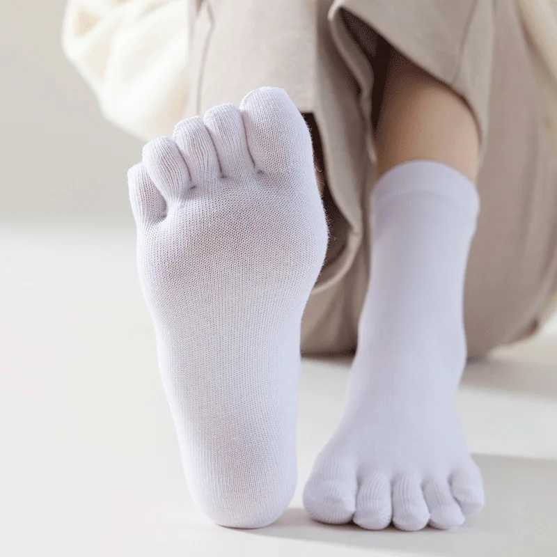 with Fingers Men Fashion Sweat-absorbing Mens Breathable Sweat Toe Comfortable Cotton Elastic Sports Business Sock LX241102