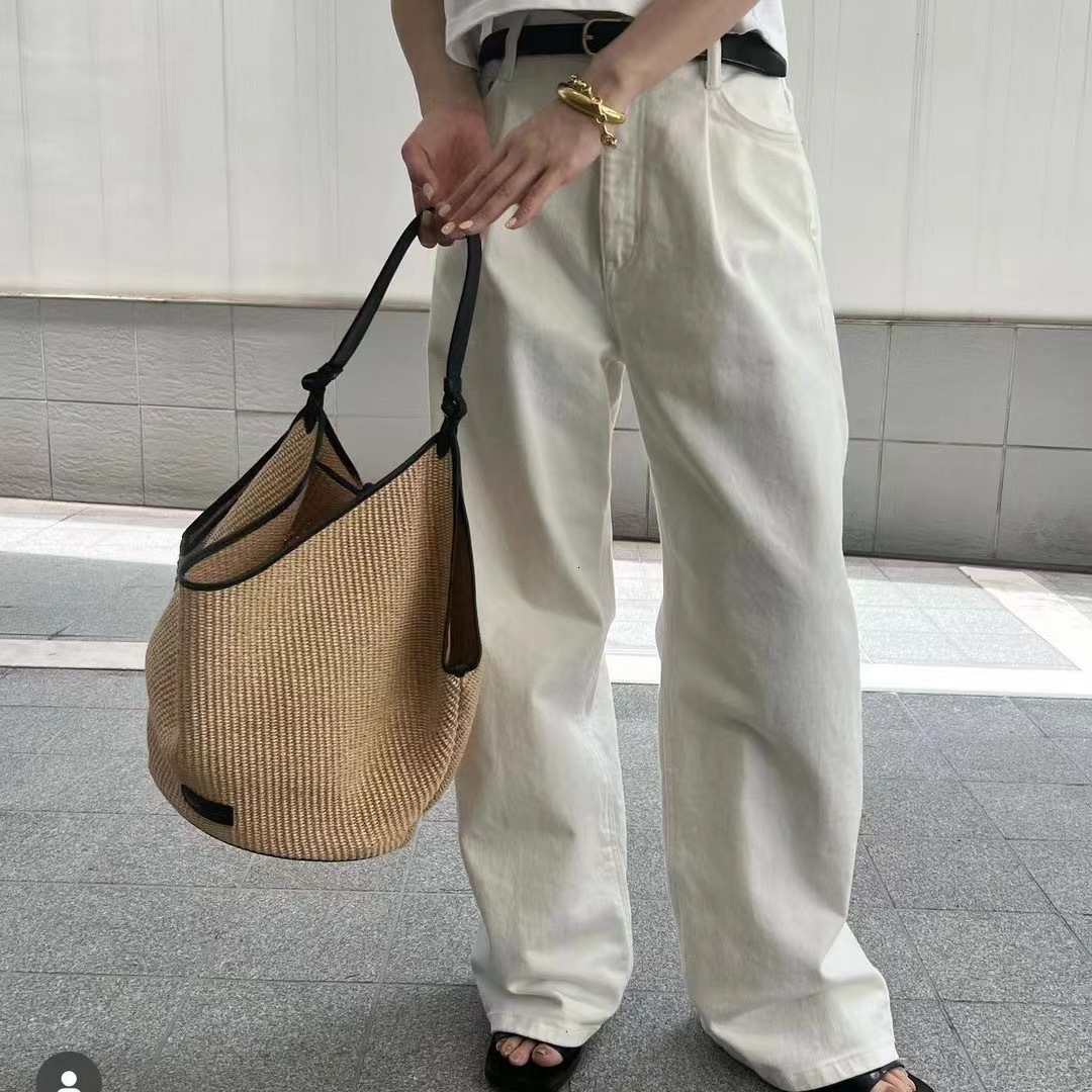 Casual hot Straw Handbag: Hand-Woven Cowhide Leather Versatile Basket Bag for Women