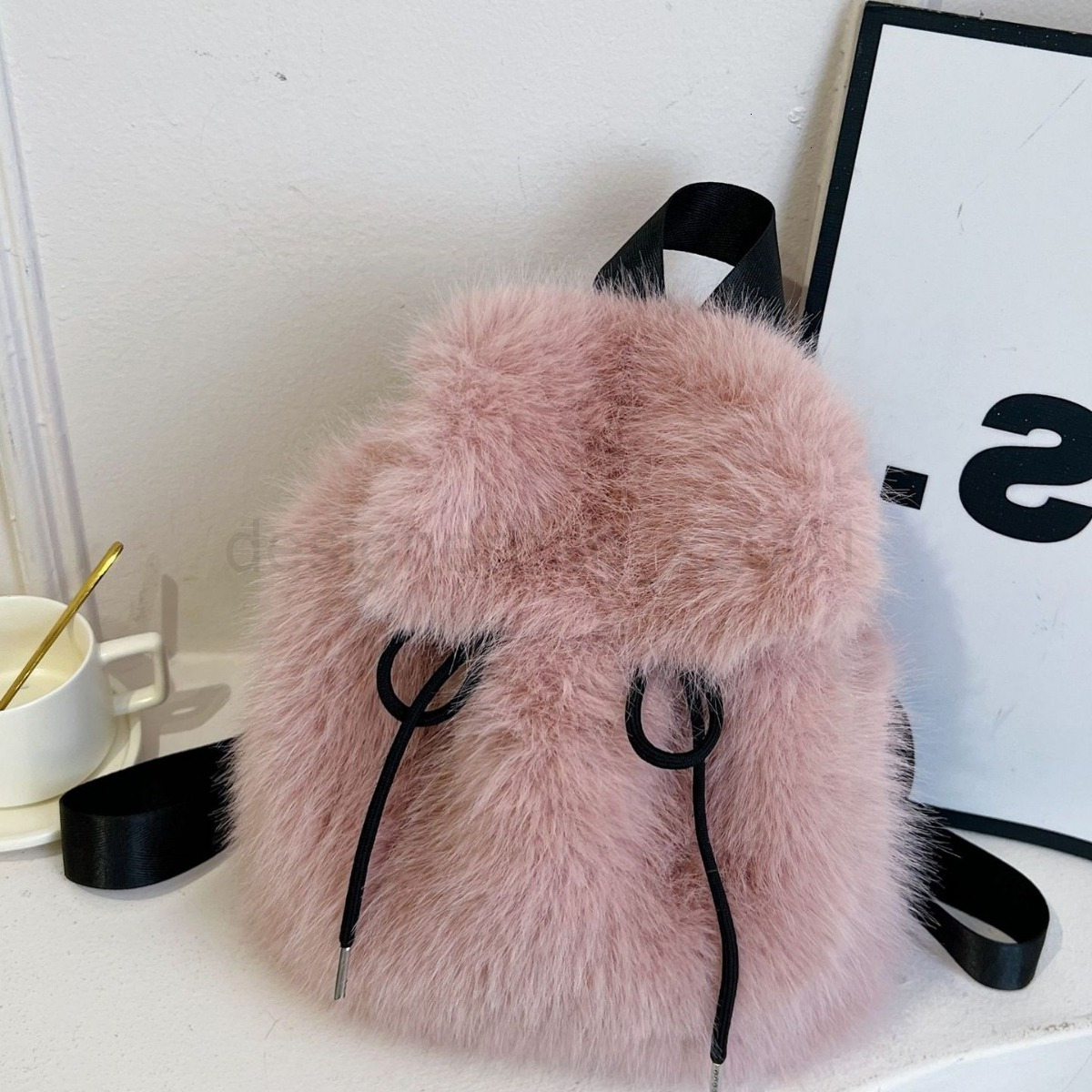 Bag Designer Fashion Classic 10a Top Woman Handbagevening Bags Autumn and Winter New Plush Backpack Fashionable Imitation Rabbit Fur Versatile Student