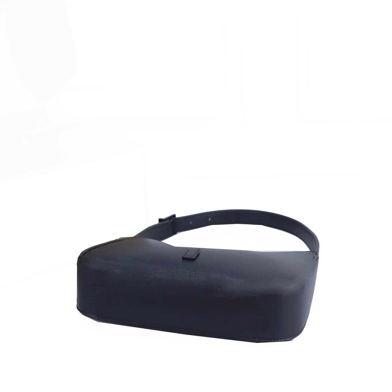 20241103 High-quality Designer bag high-quality handbag Shoulder bag Women's fashion handbag Angled Shoulder Dinner bag Makeup bag