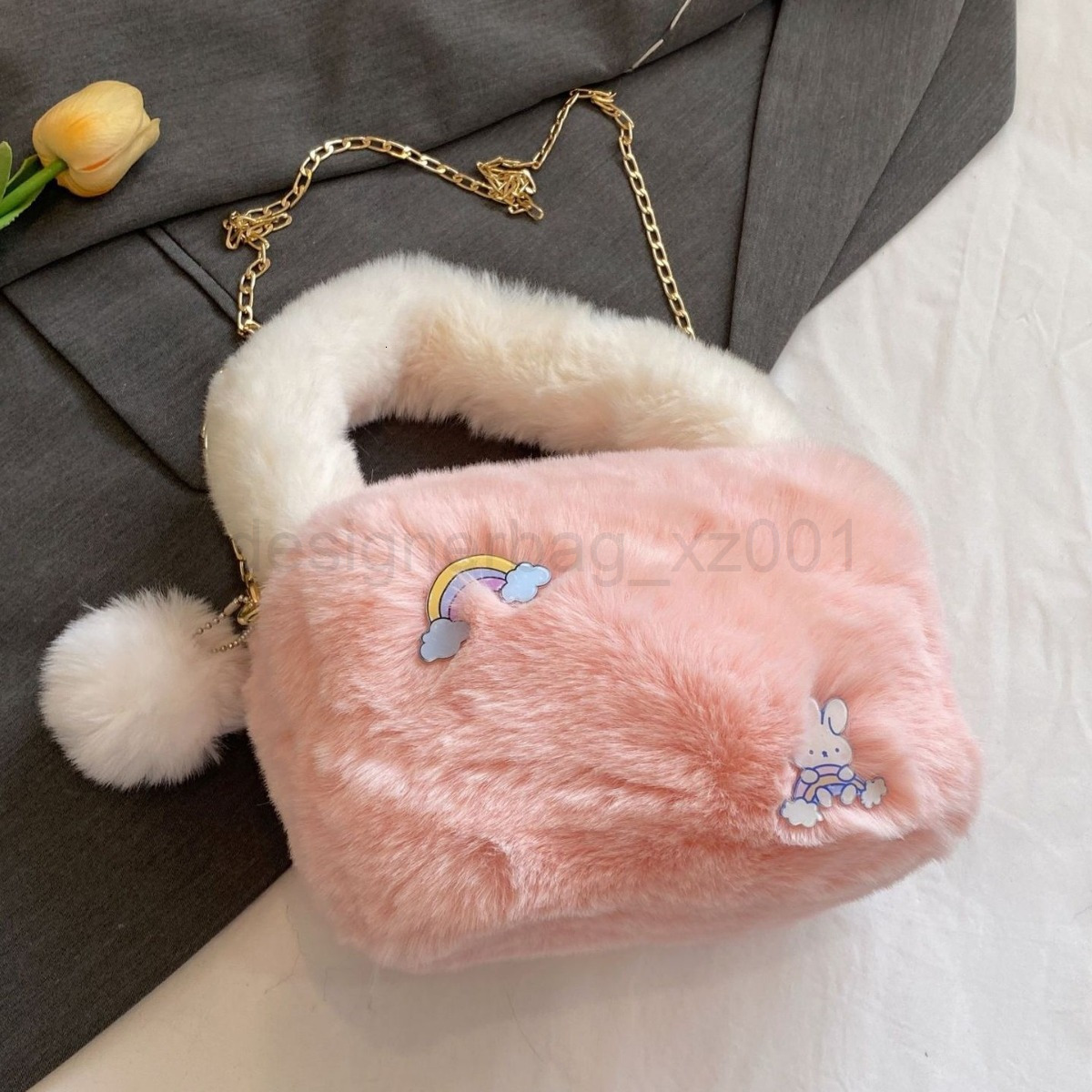 Fashion Classic Bag Designer 10a Top Woman Handbagevening Bags Candy Colored Crossbody Cute Cartoon Badge Fur Autumn and Winter Plush Handbag Chain Sh