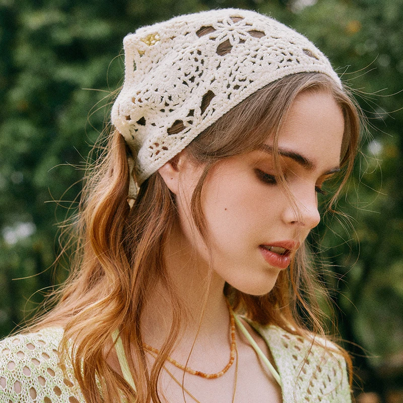 AWAYTR Crochet Bandana Daisy Flower Hair Scarf for Women 2022 Headbands Retro Turban Hairband Hair Accessories