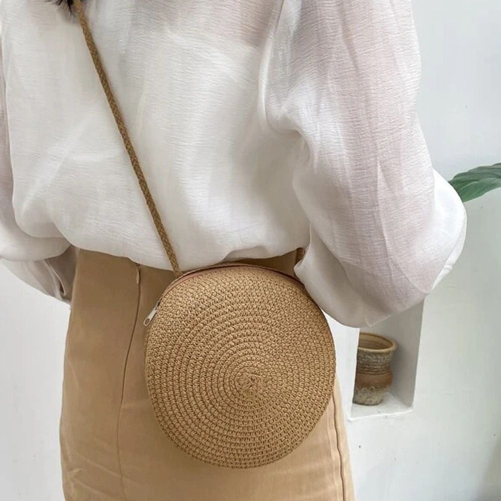 Hot Sale Round Woven Straw Bag Beach Crossbody Shoulder Bag Cute Rattan Handmade Knitted Candy Color Small Handbag for Women