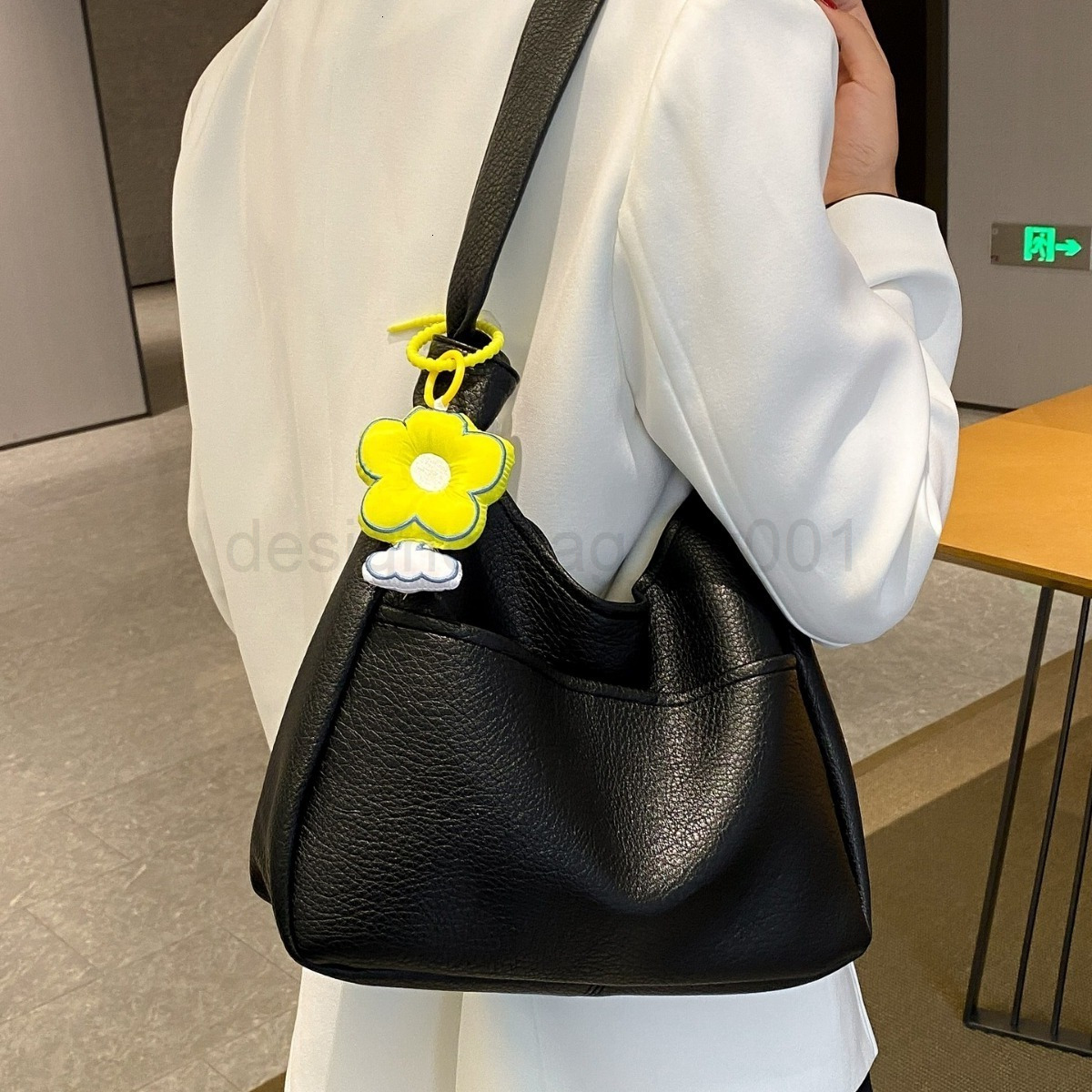Bag Designer Fashion Classic 10a Top Woman Handbagevening Bags Korean Niche Design for Women New Texture Hand-held Underarm Shoulder