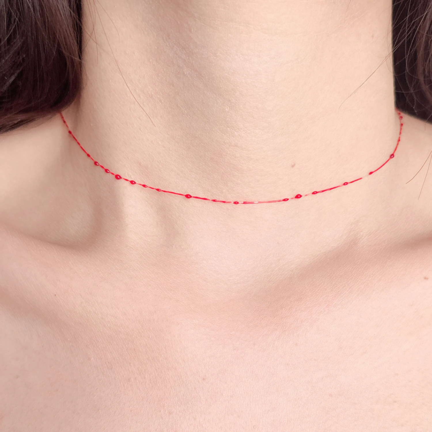 Punk Gothic Thin Blood Drop Bracelets Necklace for Women Girls Personality Short Necklace Cosplay Jewelry Halloween Decoration