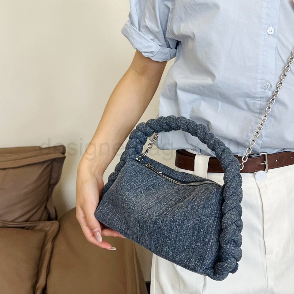 Fashion Classic Bag Designer 10a Top Woman Handbagevening Bags Korean Version New Hand Woven Denim Pillow Fashionable and Versatile French Stick Women
